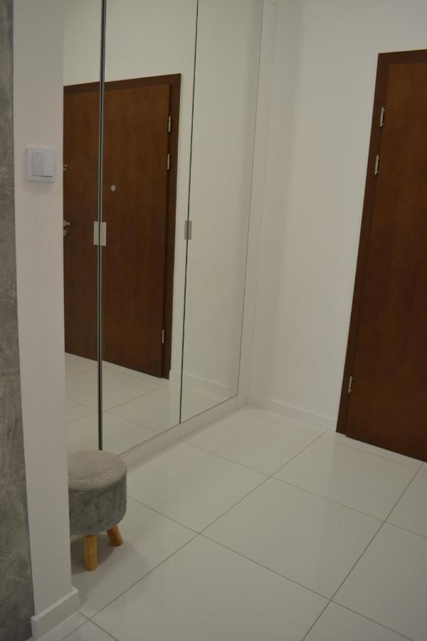 Exclusive Loft Tymienieckiego Street Apartment Лодз Екстериор снимка